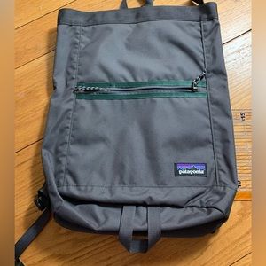 COPY - NWT Patagonia Arbor Market Pack Backpack 15L